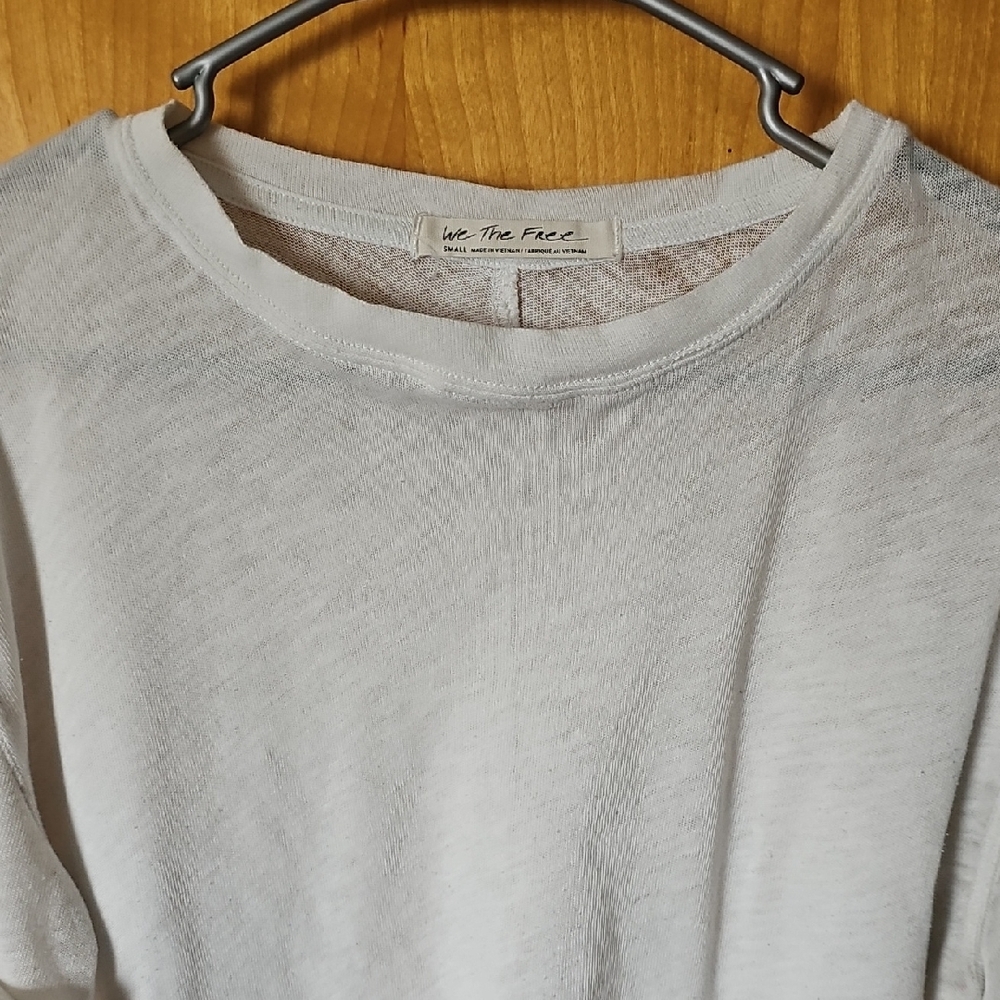 We The Free Gray Long Sleeve T-Shirt